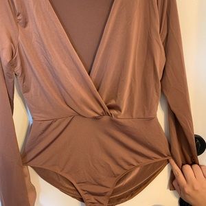 BRAND NEW long sleeve bodysuit